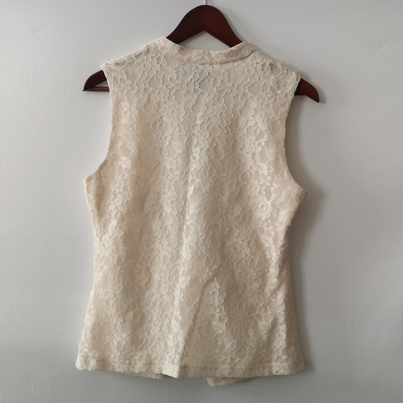 Donna Karan, Size Small, NWT Lace Camisole, Cream Colour - Picture 5 of 7